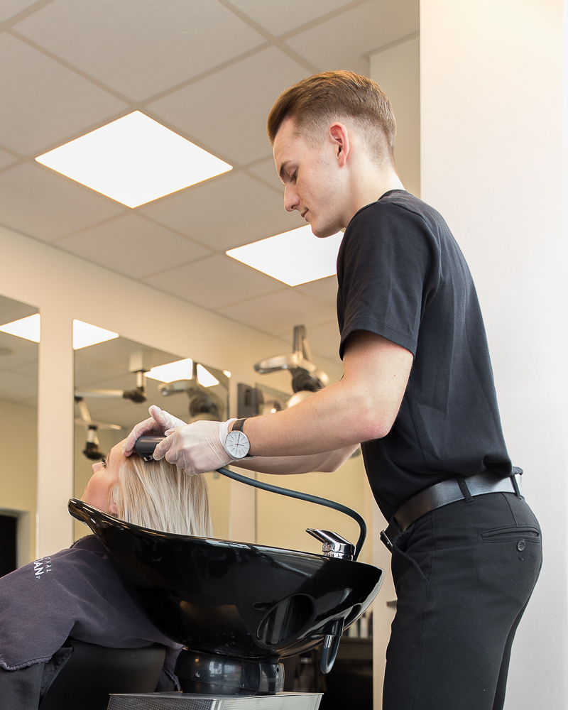 Arbejdsstillinger og inventar