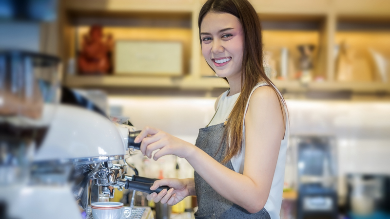 Unge under 18 år i hotel og restaurationsbranchen