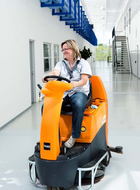 Rengøring med gulvvaskemaskine
