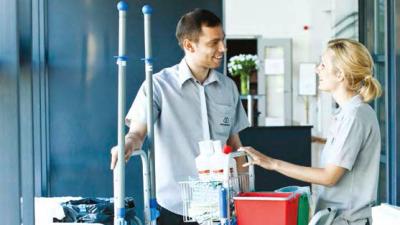 Arbejdsmiljøhåndbog for renhold og service